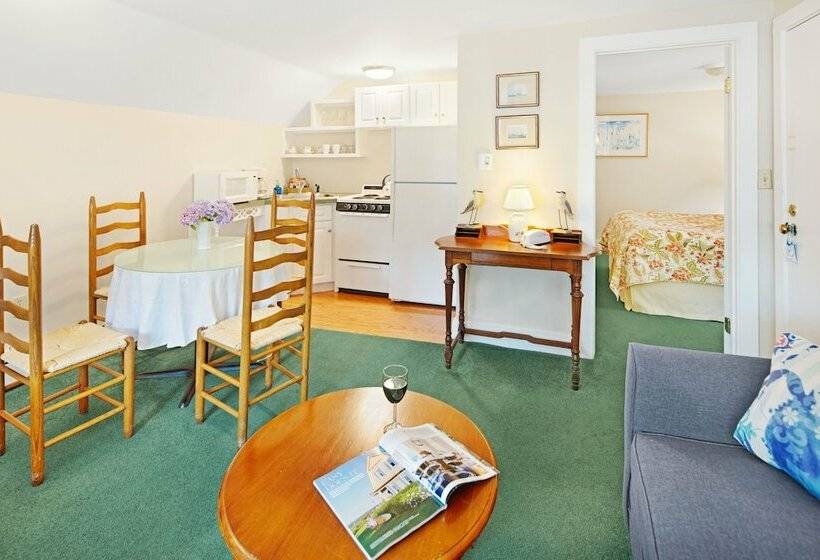 ペンション The Lightkeeper’s Inn