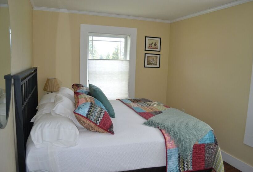 אתר נופש River Rock Cottages