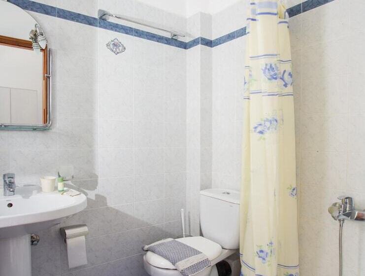 Malvasia Corner Studios