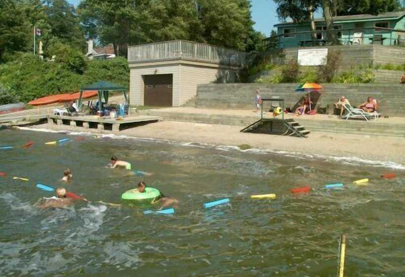 Sandbanks Beach Resort