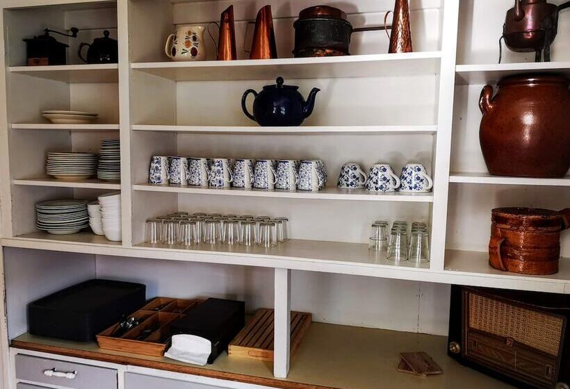 Stf Hagaby/lantgården Hostel