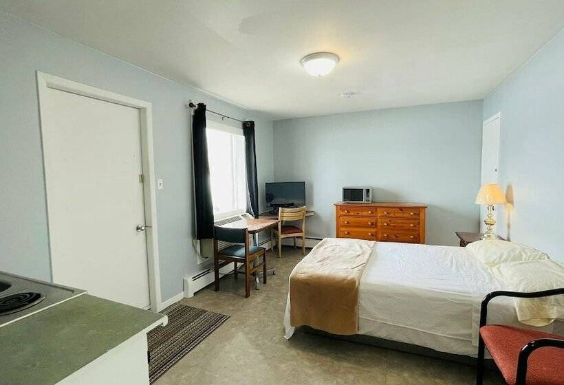 Summerside Motel &cottages