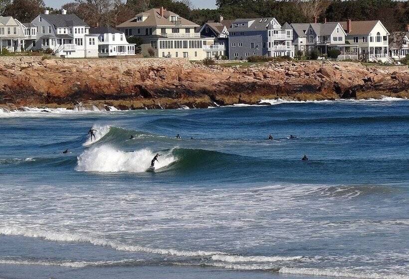 The Cutty Sark Motel