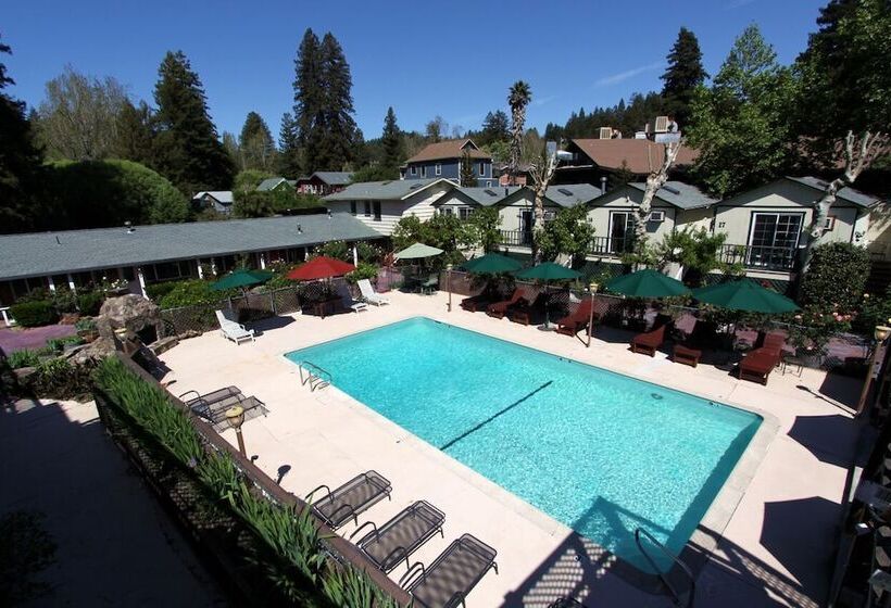 The Woods Hotel   Gay Lgbtq Cabins