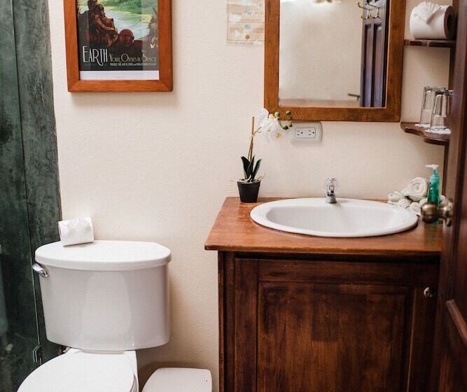 Valle Escondido Nature Reserve Hotel & Farm