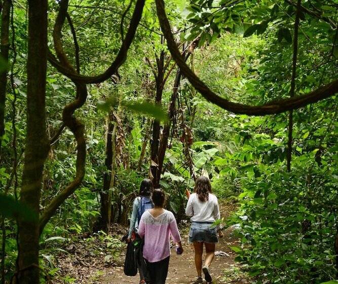 Valle Escondido Nature Reserve Hotel & Farm