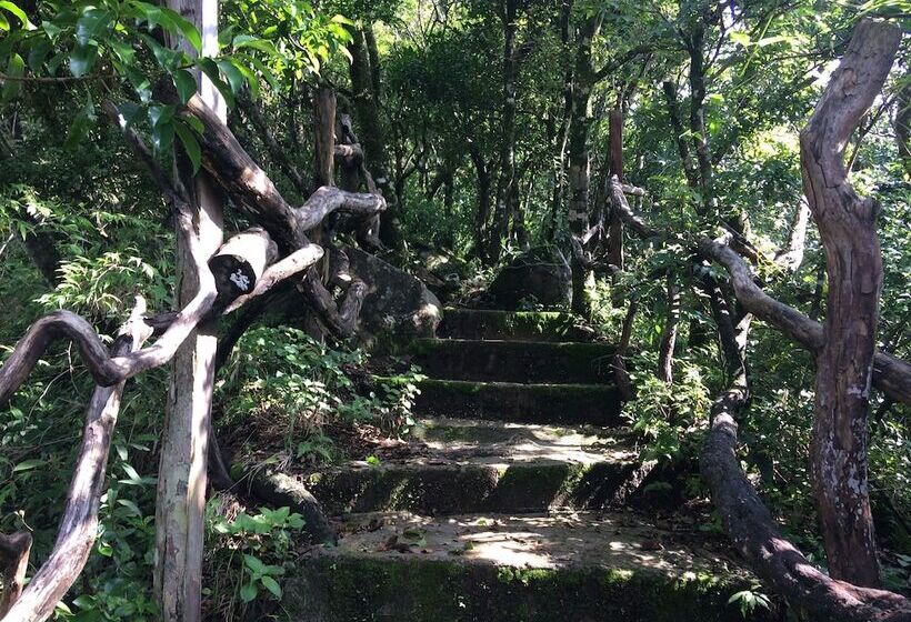 Valle Escondido Nature Reserve Hotel & Farm