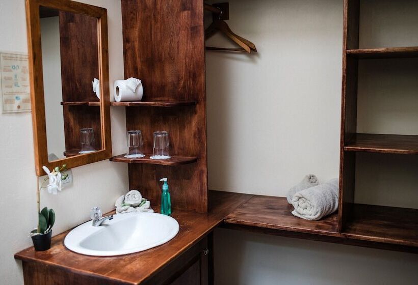 Valle Escondido Nature Reserve Hotel & Farm