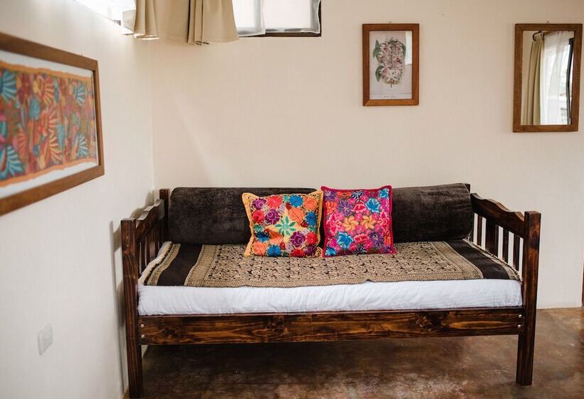 Valle Escondido Nature Reserve Hotel & Farm