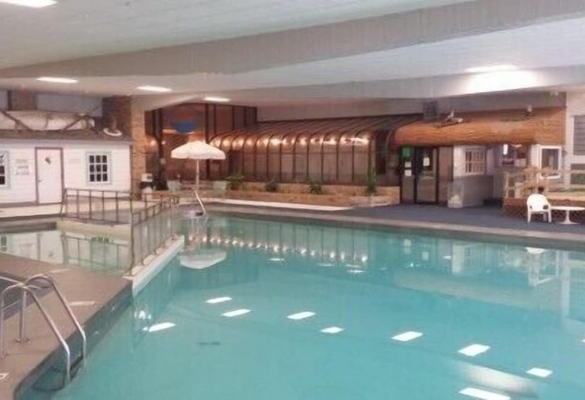 Village West Resort &