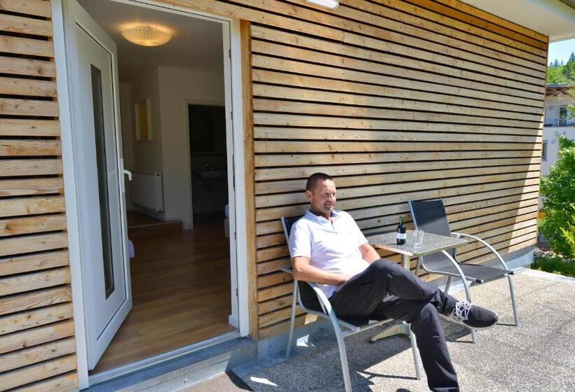 住宿加早餐  Pension Gambrinus