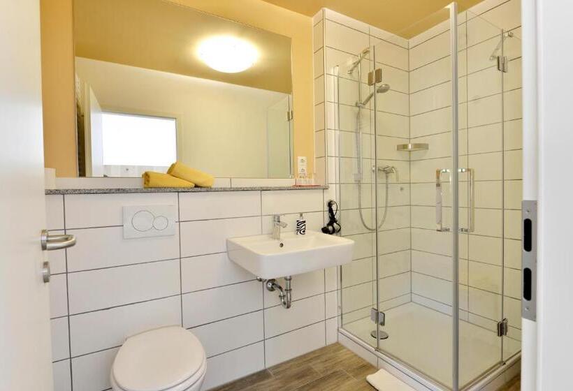 住宿加早餐  Pension Gambrinus