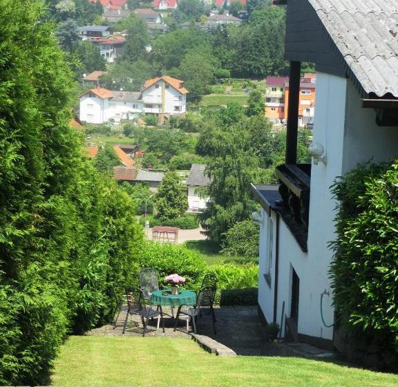 Bed and Breakfast Pension Talblick