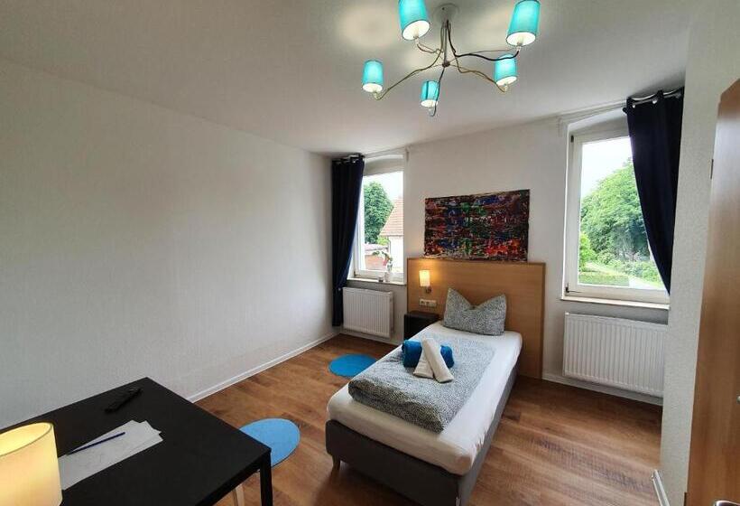 Garni Hotel Biebertal Am Milseburgradweg