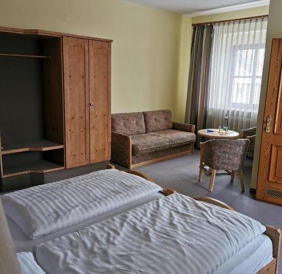 호텔 Alte Post Neuses