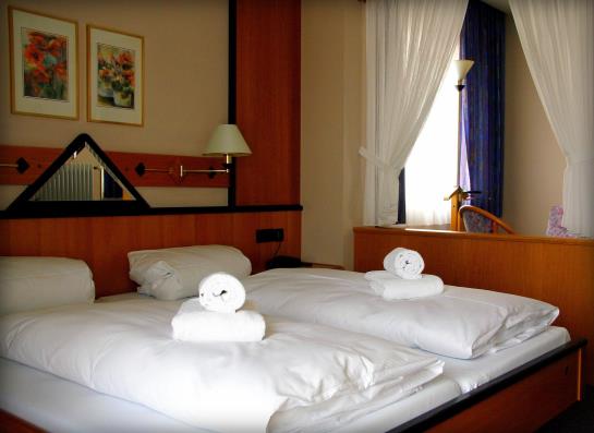 膳宿费 Altes Kloster