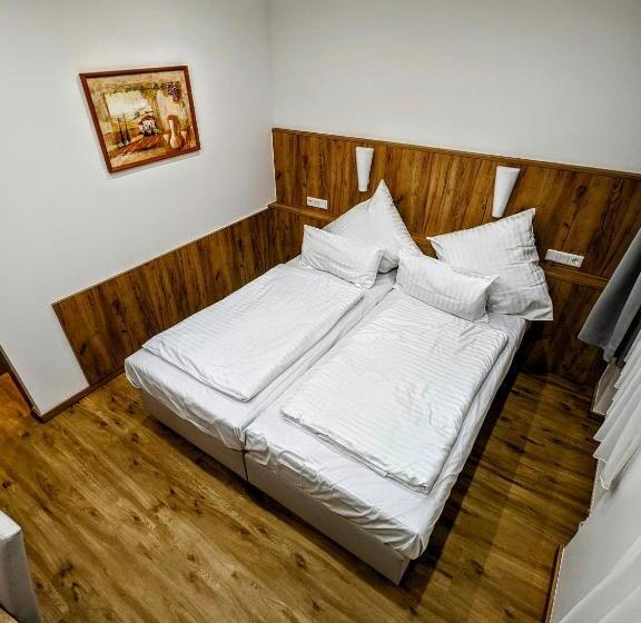 ホテル Am Rathaus