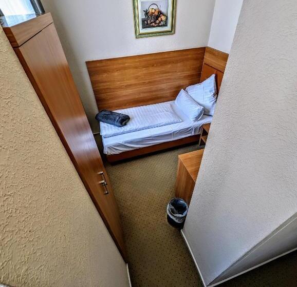 ホテル Am Rathaus