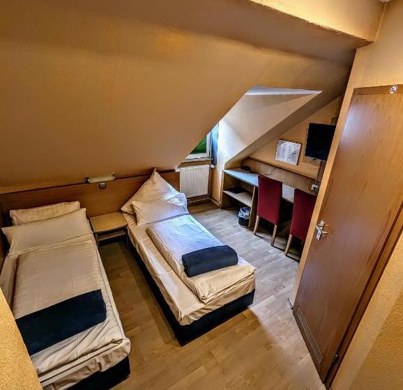 ホテル Am Rathaus