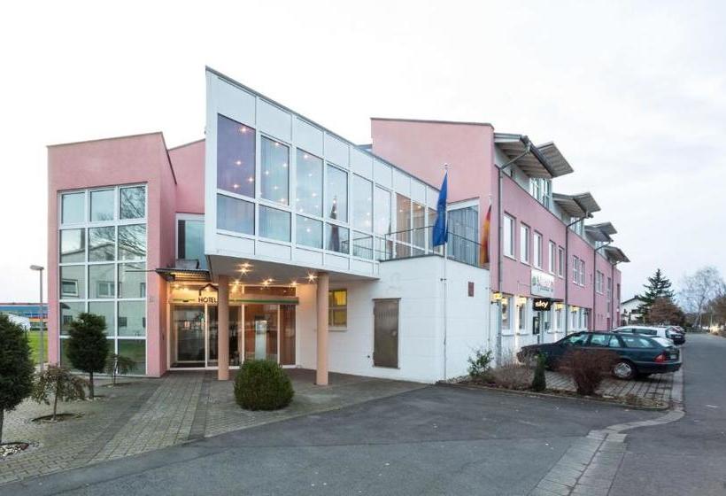 Отель An Der Waldstraße