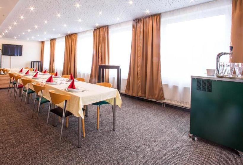 Отель An Der Waldstraße