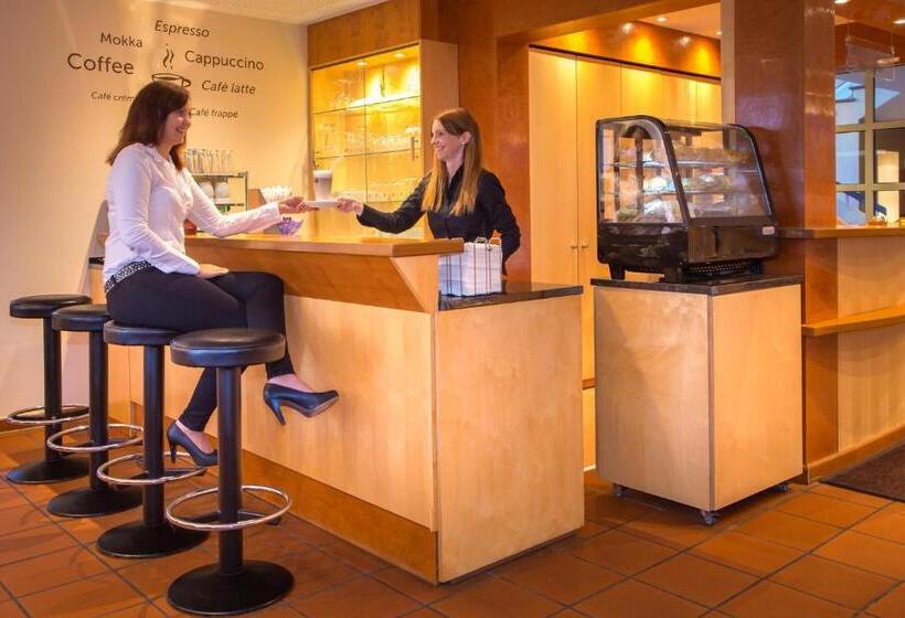 ホテル Arberland Tagungshaus