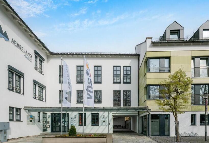 ホテル Arberland Tagungshaus