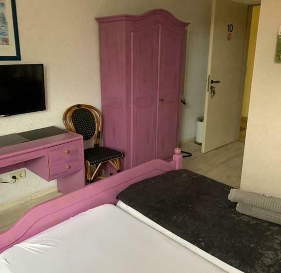 ホテル Auberge Restaurant