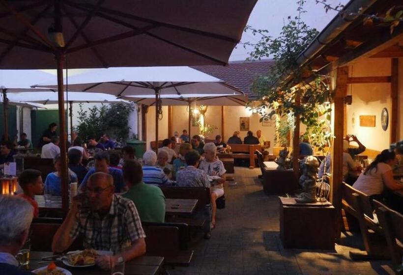 ホテル & Brauerei Gasthof Neuwirt