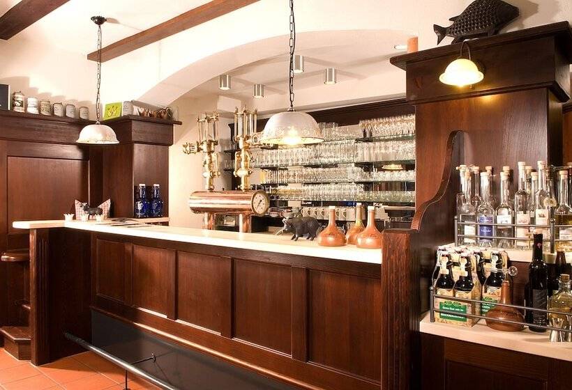 فندق & Brauereigasthof Drei Kronen