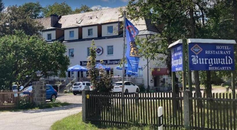 酒店 Burgwald
