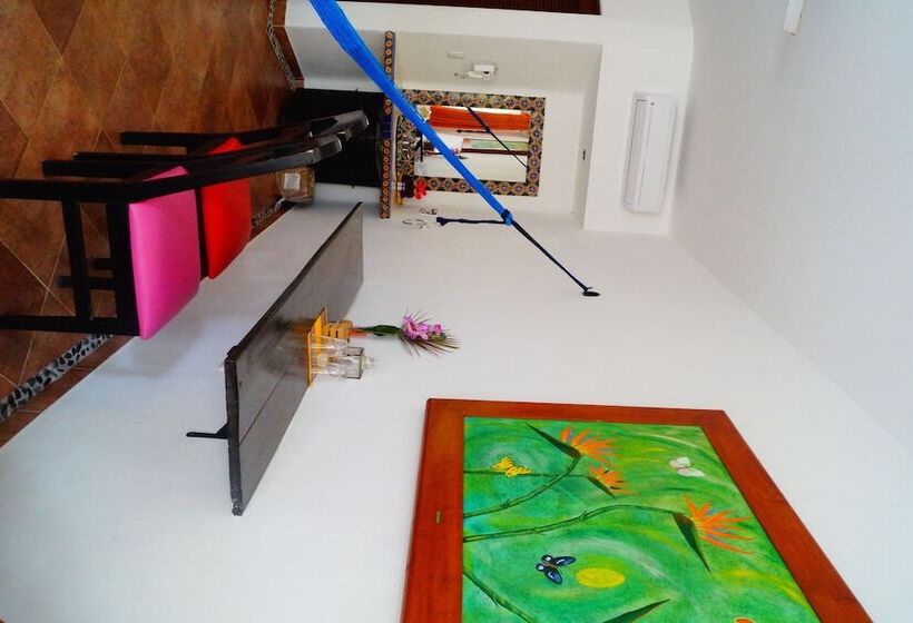 هتل Casa Don Diego