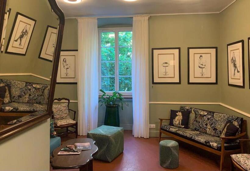 فندق Central Bastia