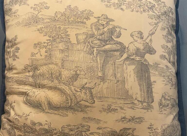 فندق Central Bastia