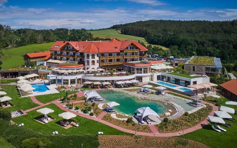 Отель Der Birkenhof Spa & Genuss Resort