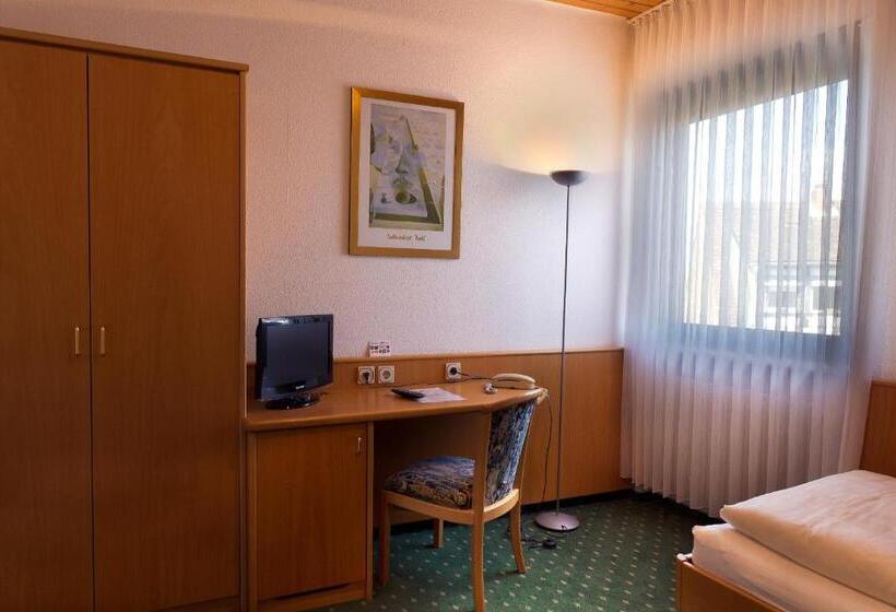 호텔 Deutsches Haus