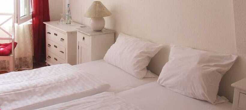 Отель Dillenburg