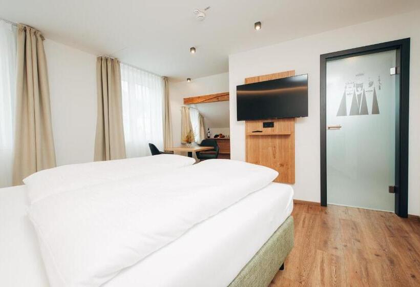 ホテル Drei König