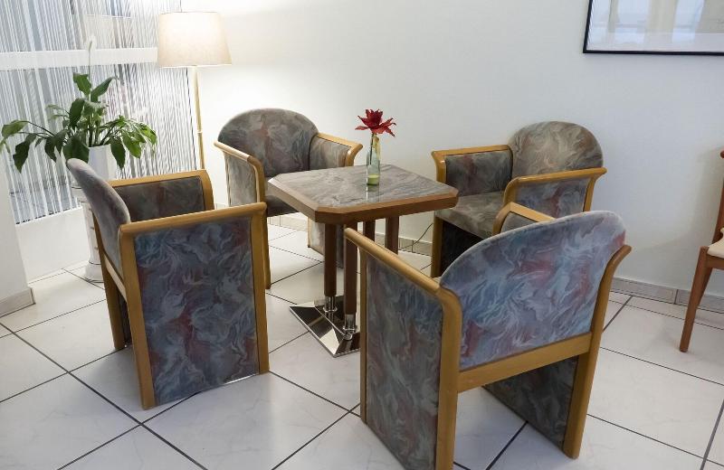 Отель Excelsior