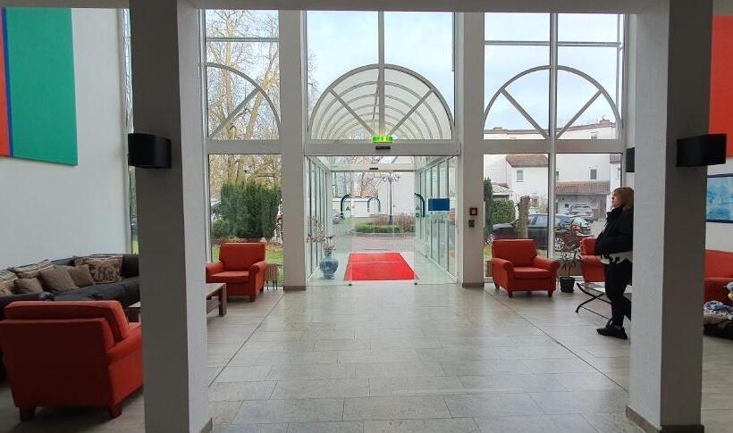 酒店 Flörsheimer Hof