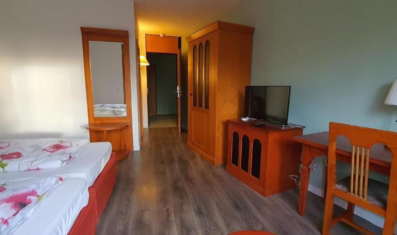 酒店 Flörsheimer Hof