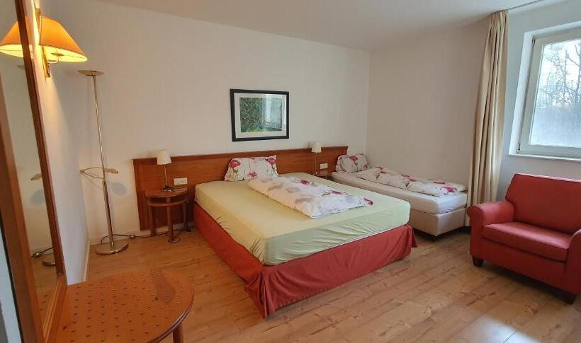 酒店 Flörsheimer Hof