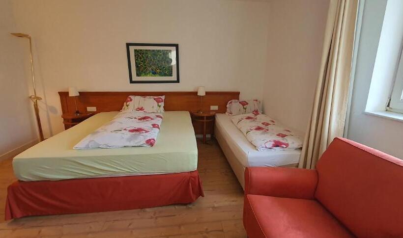 酒店 Flörsheimer Hof