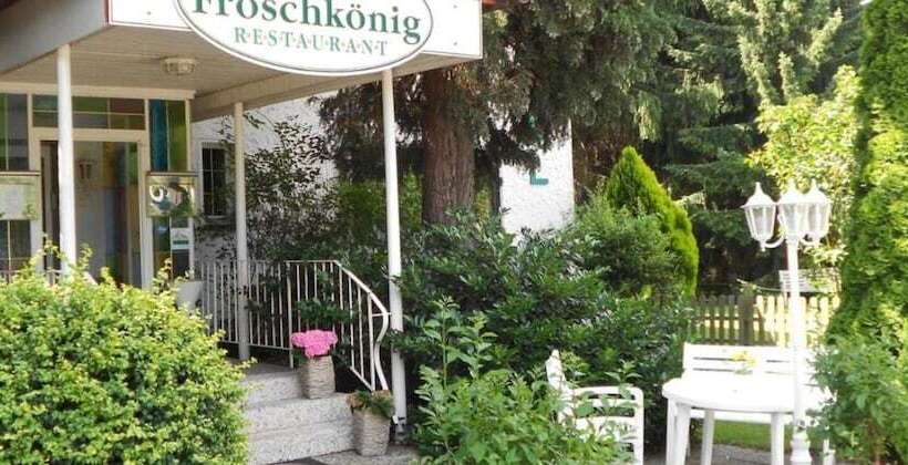 ホテル Froschkönig