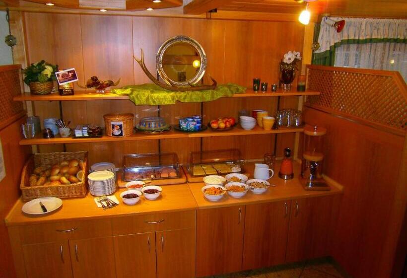 Garnihotel Arberblick