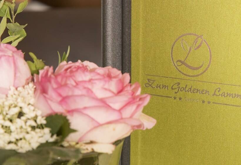 Отель Gasthof Zum Goldenen Lamm