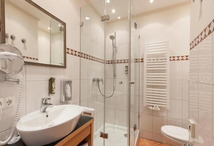 בית מלון כפרי Goldene Sonne