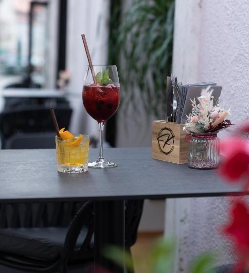 בית מלון כפרי Goldener Hirsch