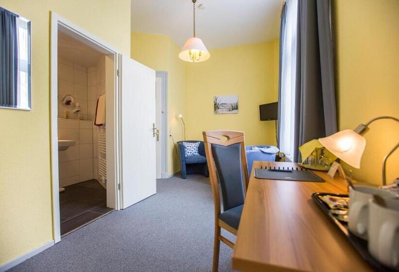 هتل Graf Waldersee