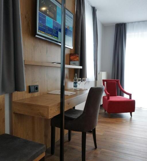 בית מלון כפרי Grüner Baum